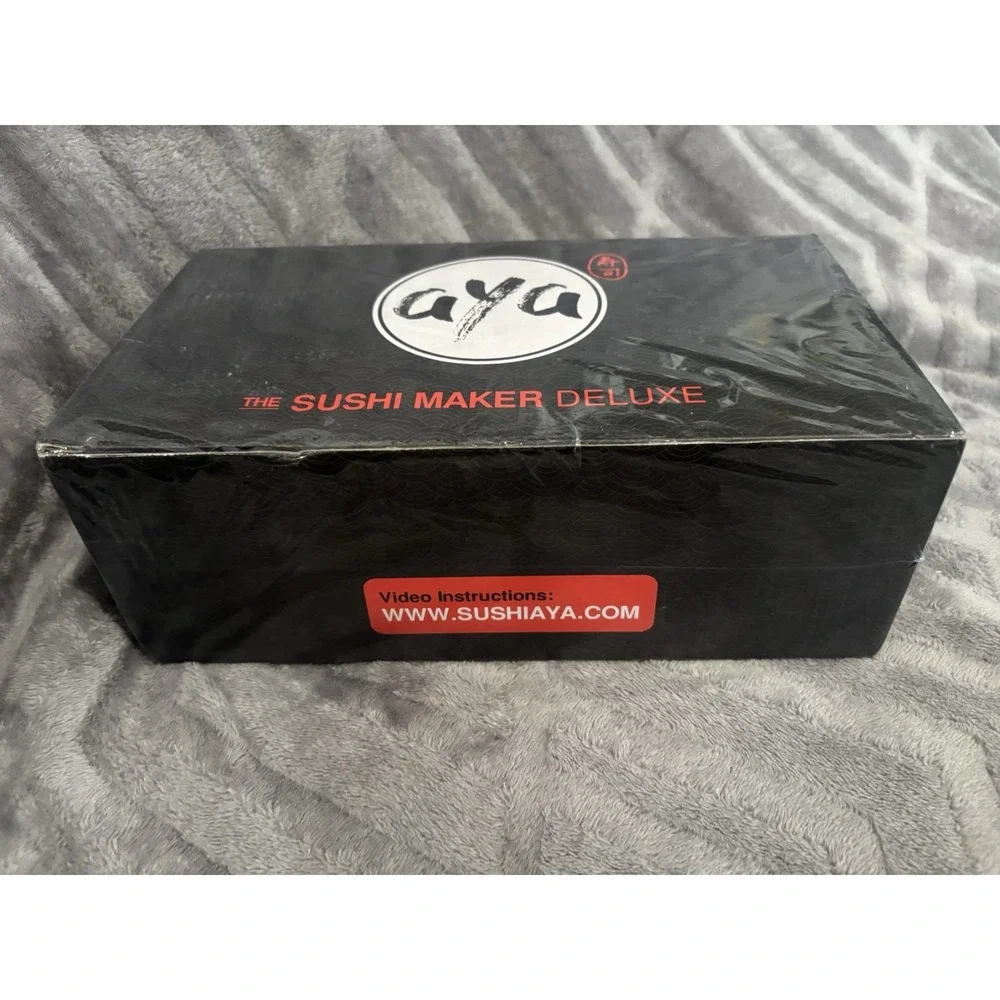 AYA The Sushi Maker Deluxe Kit.  ‎  11 Piece New in Sealed Box